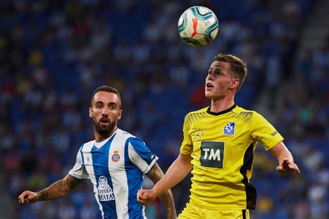 范子铭18+10首钢胜江苏 余嘉豪20分浙江胜宁波